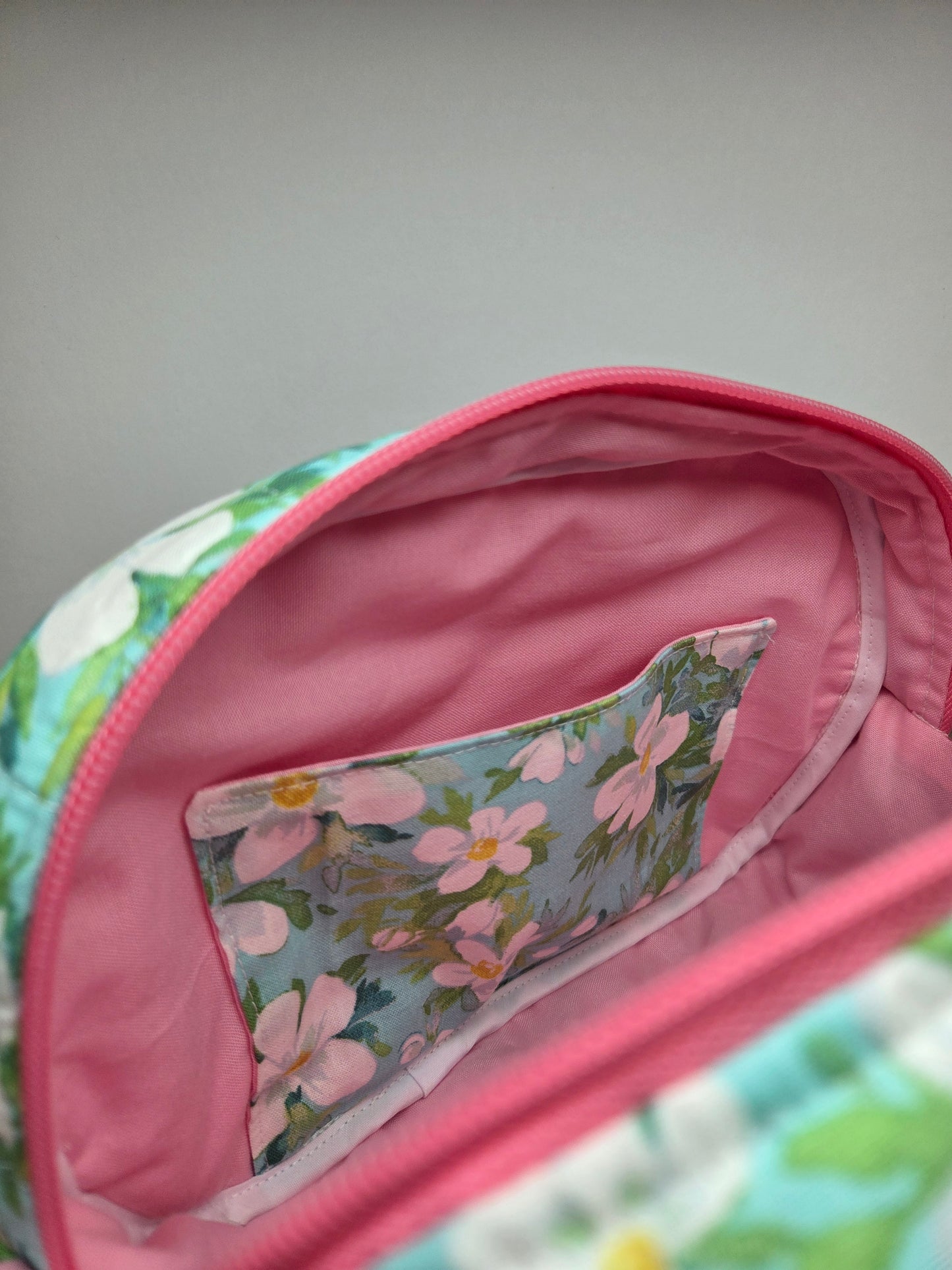 Travel Cosmetic Quilted Zipper Bag | Teal Floral Print & Pink Accent Medium Bag