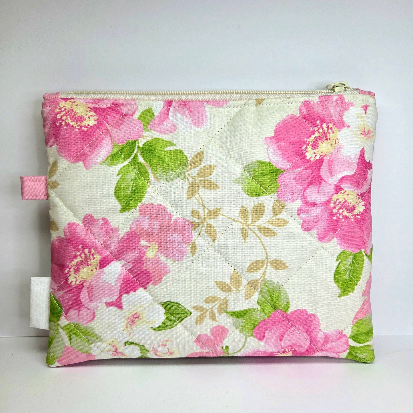 Handmade Quilted Zipper Pouch  | Off White Floral Print & Light Pink Accent Medium Bag